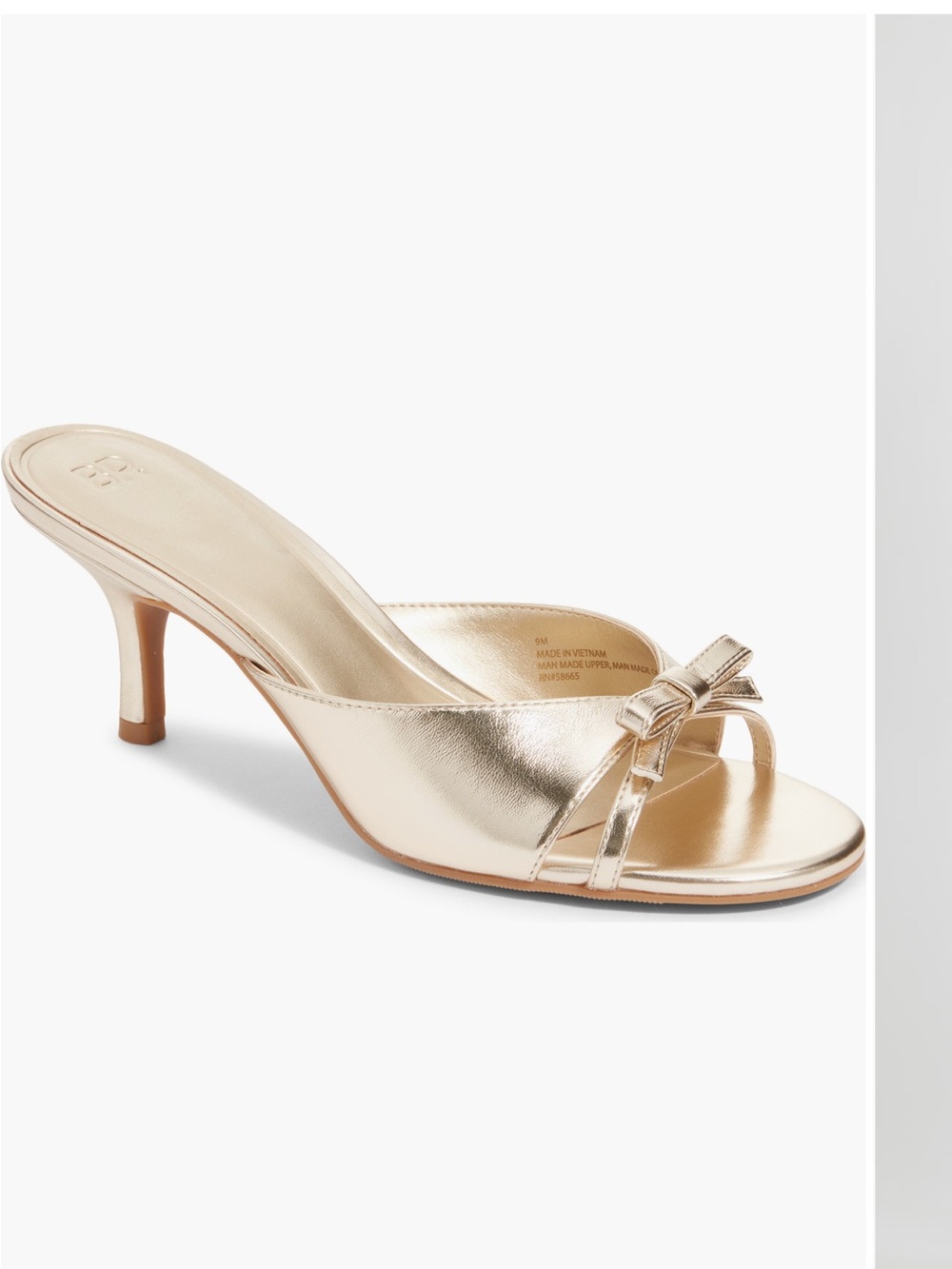 Nordstrom  Kitten Heel Mule
Wore  once for a wedding and an excellent condition!